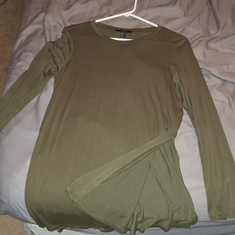 Long sleeve shirt